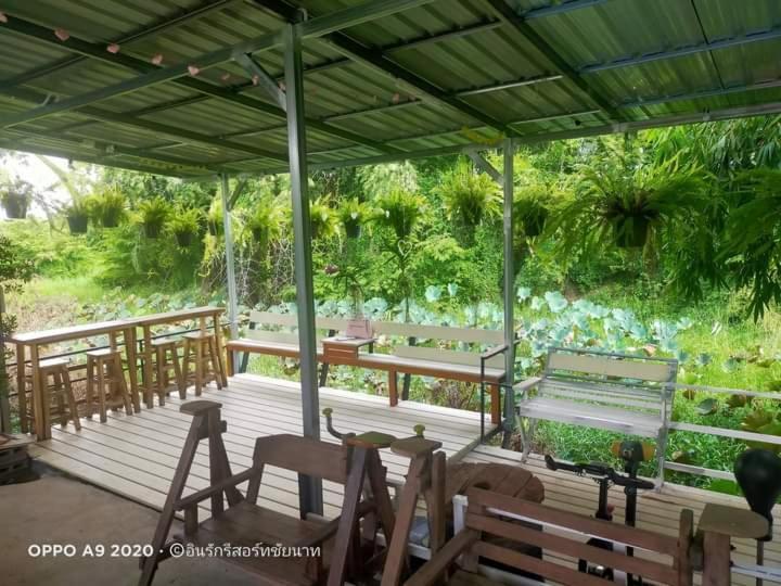 In Love Resort Chainat Exterior photo